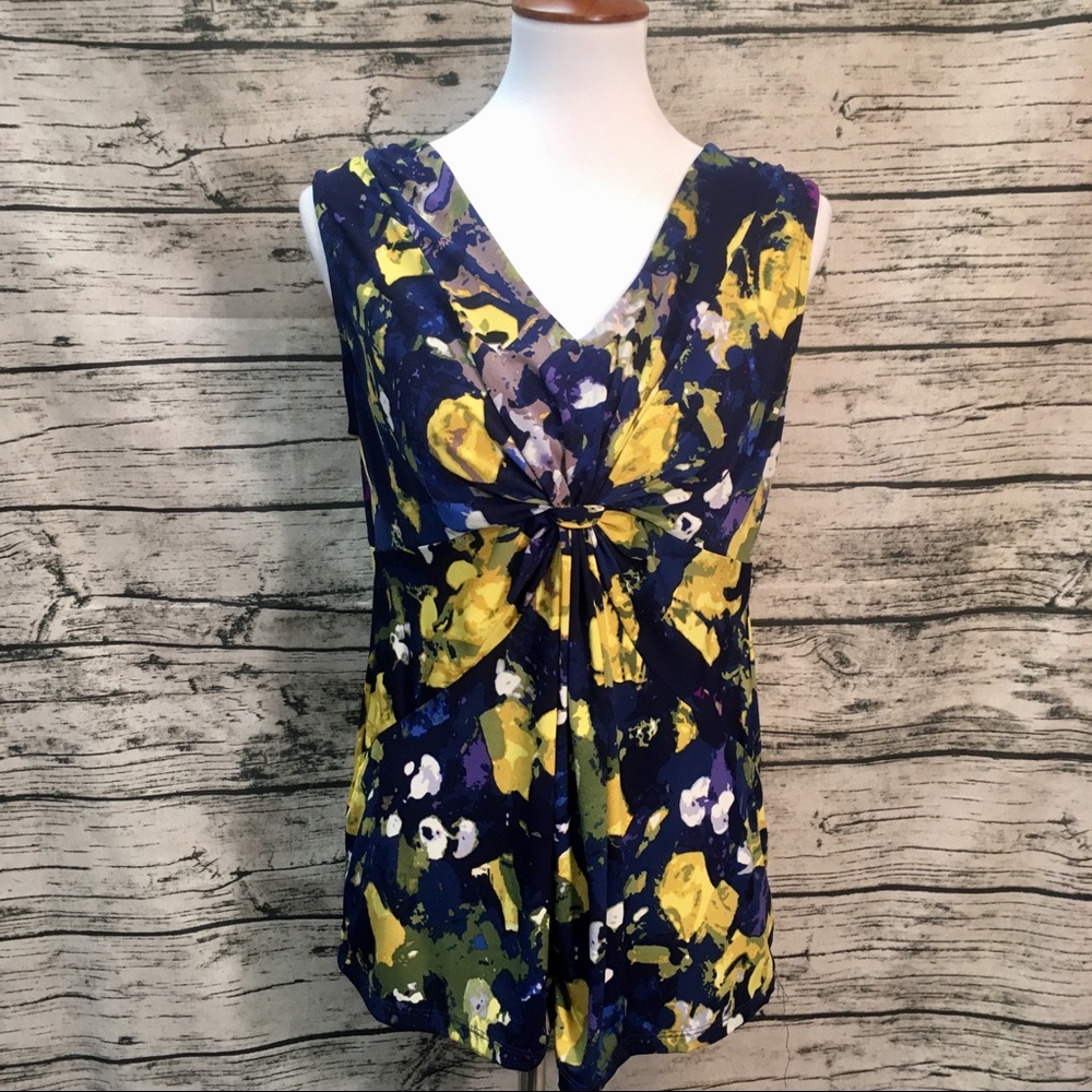 Daisy Fuentes Floral Pattern Navy V Neck Top Sz L